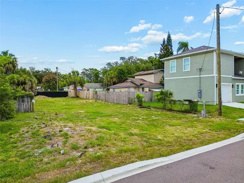 4805 N 10th Street Tampa FL 33603