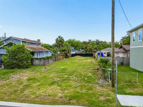4805 N 10th Street Tampa FL 33603