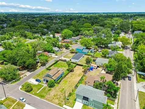 4805 N 10th Street Tampa FL 33603