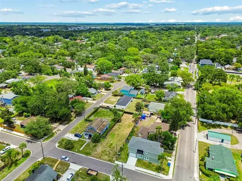 4805 N 10th Street Tampa FL 33603