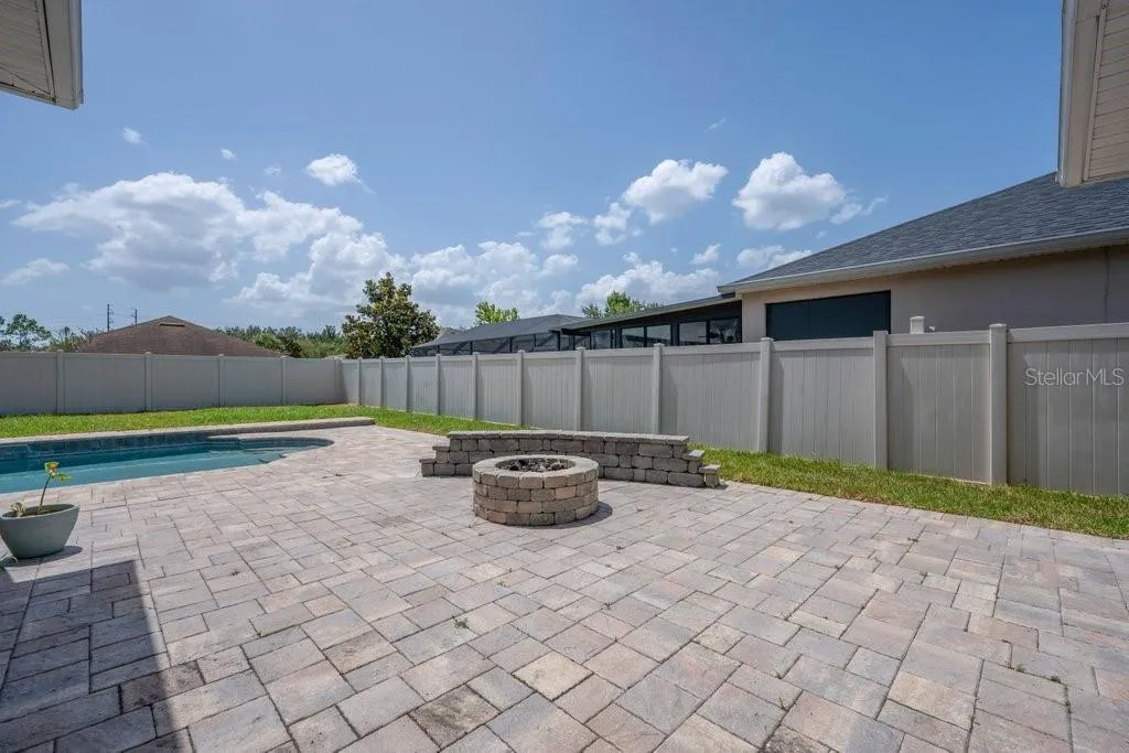 11109 Wembley Landing Drive Lithia FL 33547
