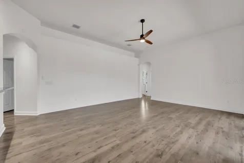 11109 Wembley Landing Drive Lithia FL 33547