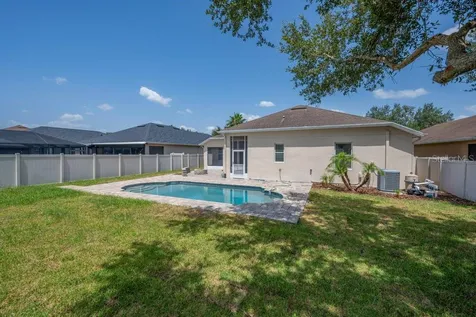 11109 Wembley Landing Drive Lithia FL 33547