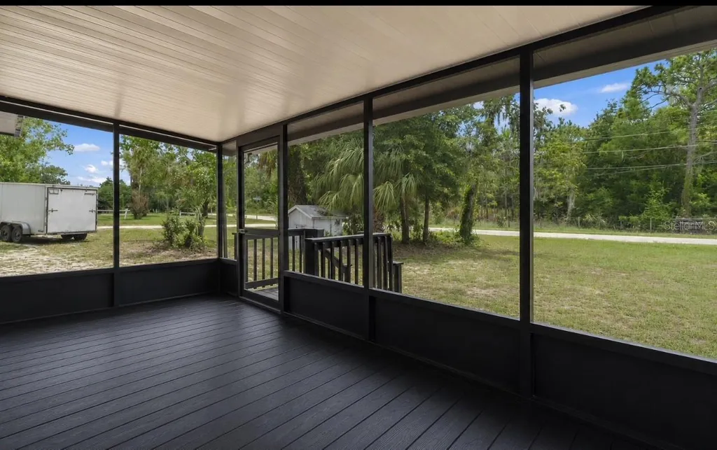 3320 N Holiday Drive Crystal River FL 34428