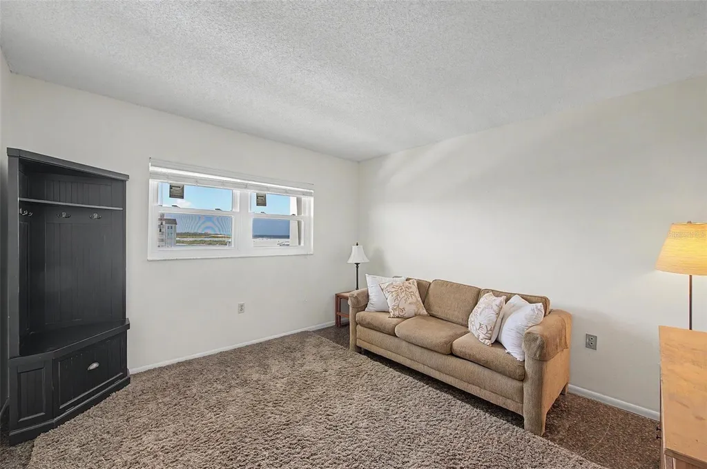 9 Haig Place Dunedin FL 34698