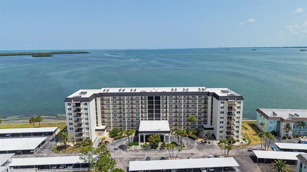 9 Haig Place Dunedin FL 34698