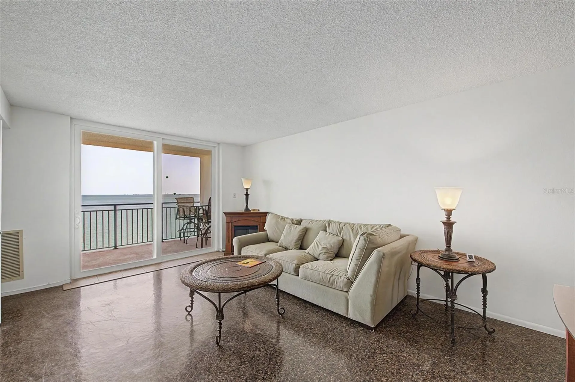9 Haig Place Dunedin FL 34698