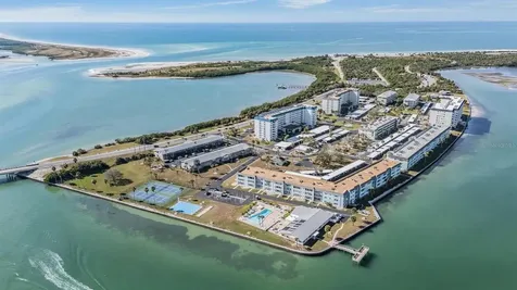 9 Haig Place Dunedin FL 34698