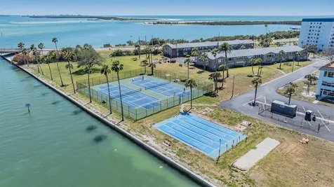 9 Haig Place Dunedin FL 34698