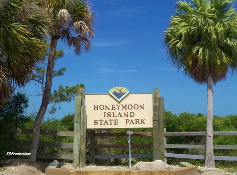 9 Haig Place Dunedin FL 34698