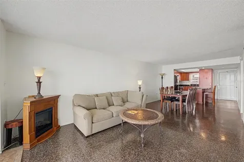9 Haig Place Dunedin FL 34698