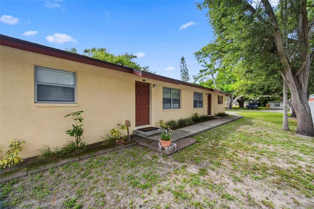 615 2nd Avenue NE Largo FL 33770