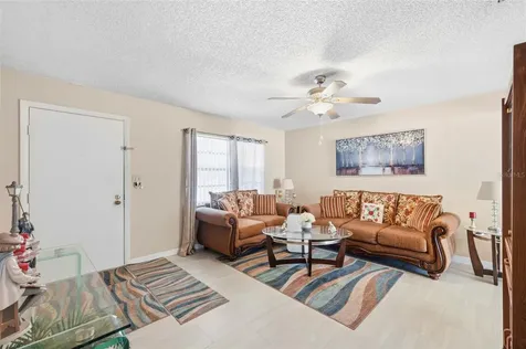 615 2nd Avenue NE Largo FL 33770