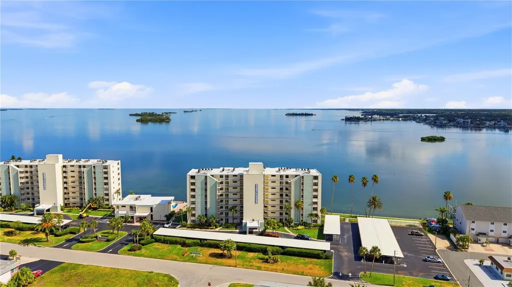 300 Woodette Drive Dunedin FL 34698