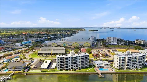 300 Woodette Drive Dunedin FL 34698