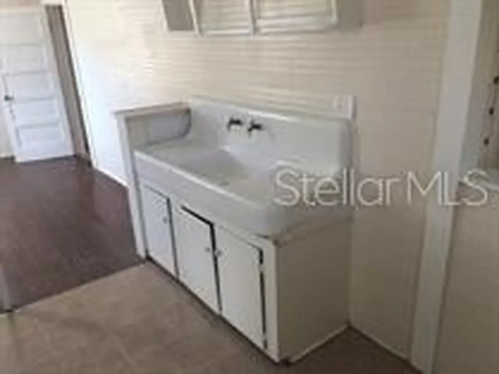 114 N Chester Street Leesburg FL 34748