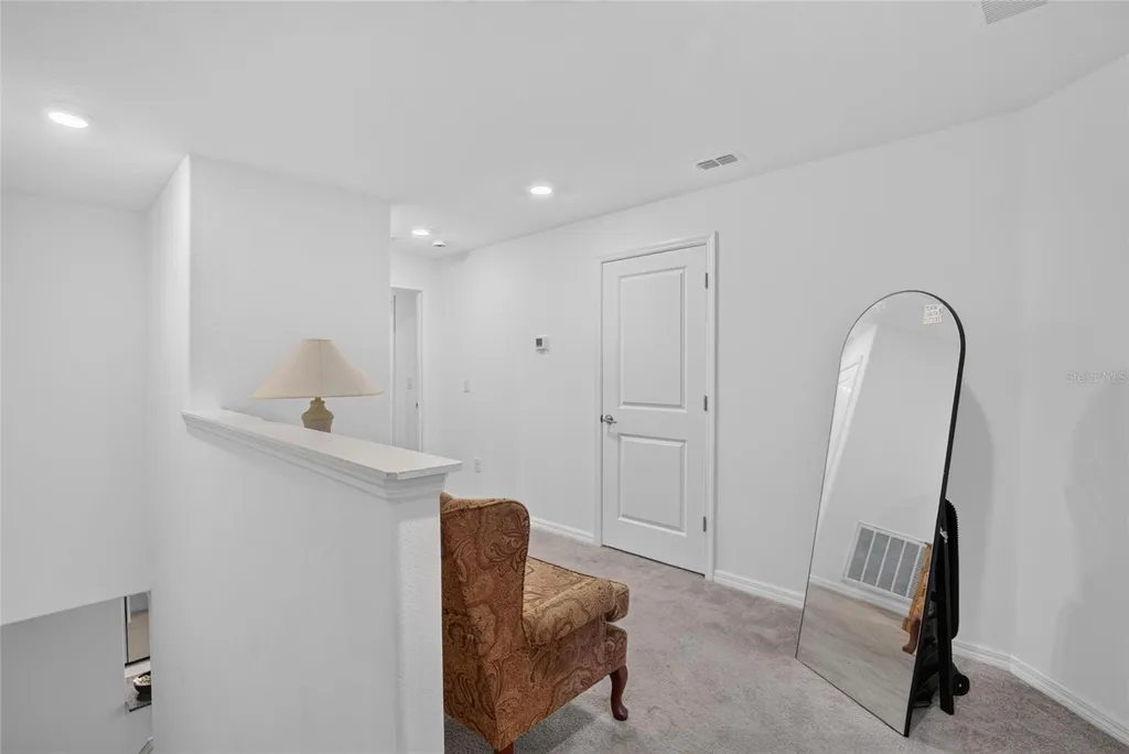 2597 Charlan Holiday FL 34690