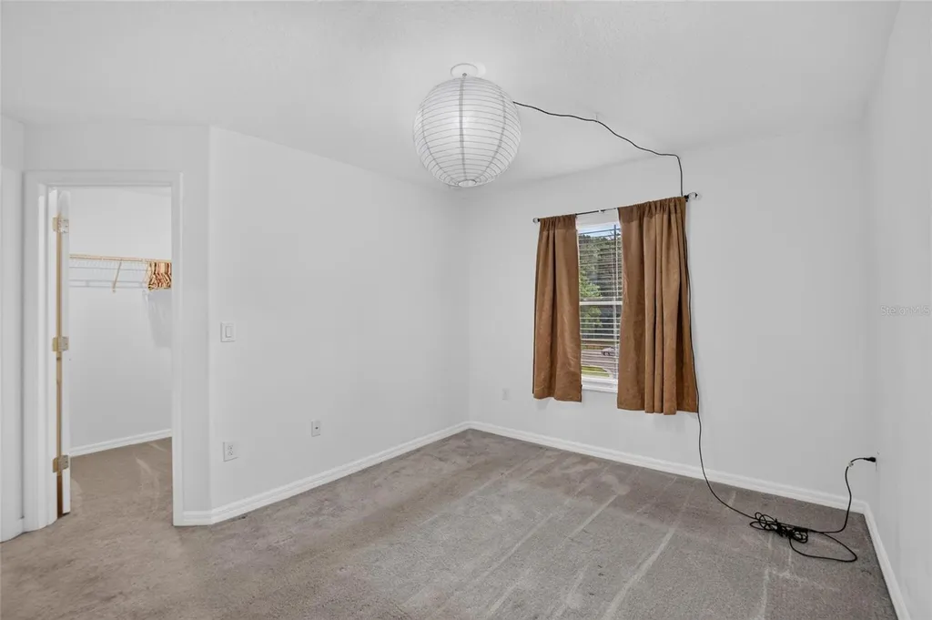 2597 Charlan Holiday FL 34690