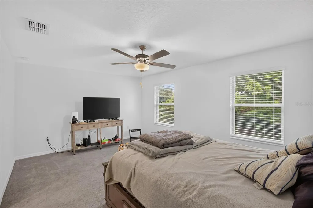 2597 Charlan Holiday FL 34690