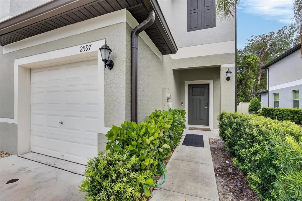 2597 Charlan Holiday FL 34690