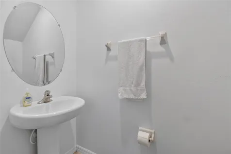 2597 Charlan Holiday FL 34690