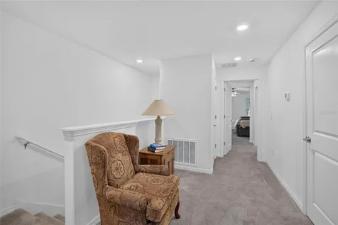2597 Charlan Holiday FL 34690