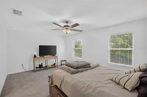 2597 Charlan Holiday FL 34690