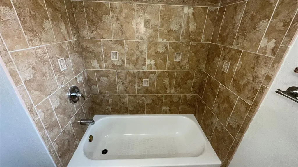 2429 Sapier Court Orlando FL 32837
