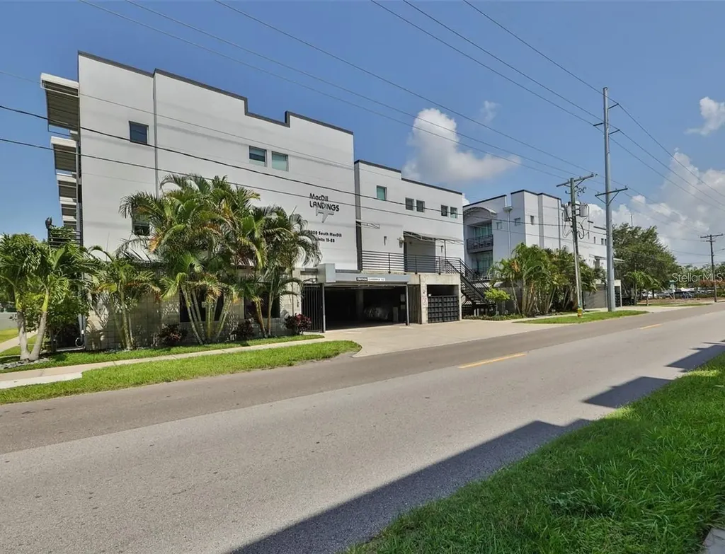 5008 S Macdill Avenue Tampa FL 33611