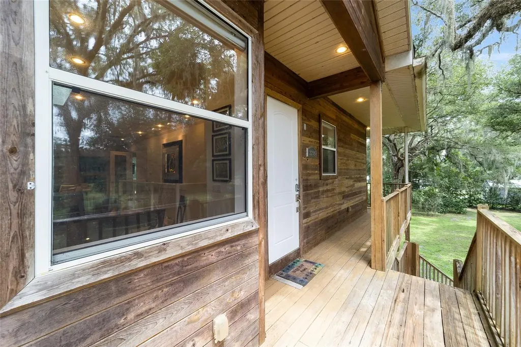 2299 N Bayou Point Inverness FL 34453