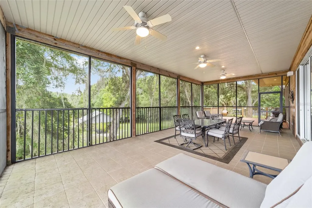 2299 N Bayou Point Inverness FL 34453