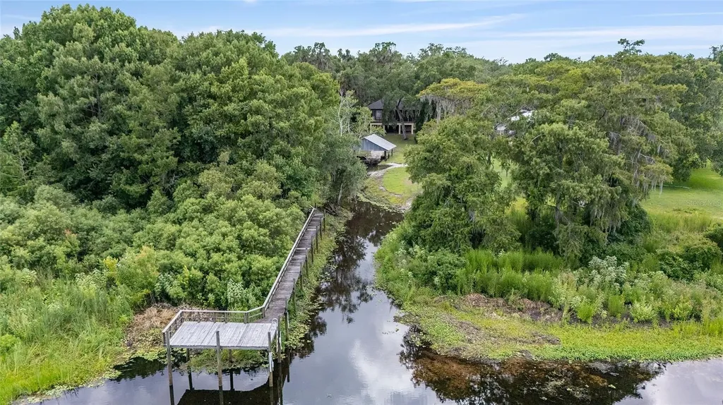 2299 N Bayou Point Inverness FL 34453