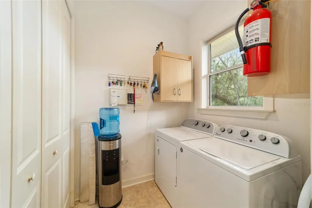 2299 N Bayou Point Inverness FL 34453