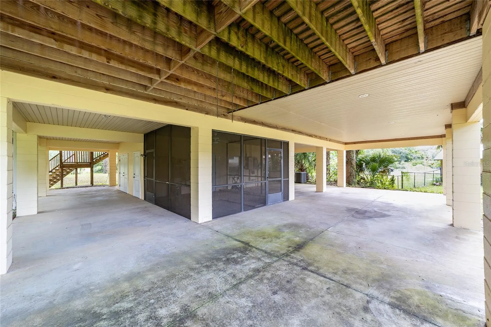 2299 N Bayou Point Inverness FL 34453