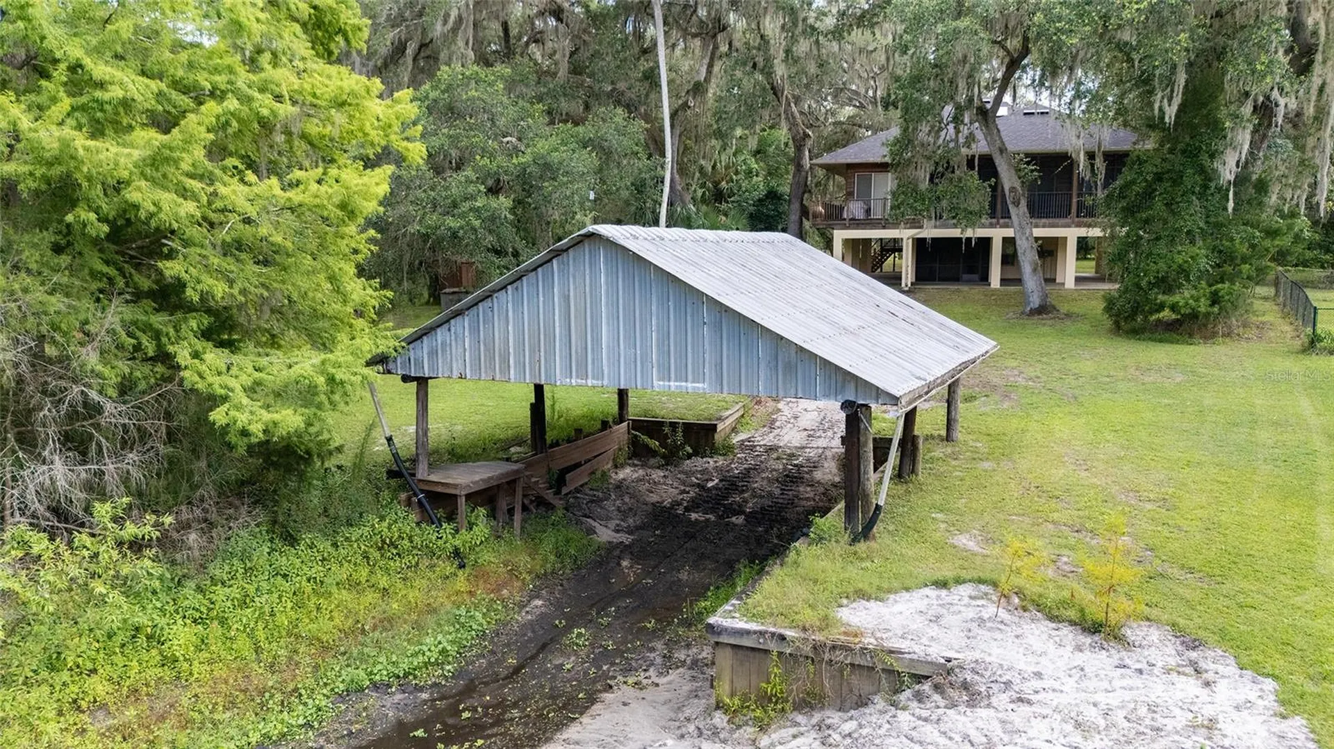 2299 N Bayou Point Inverness FL 34453