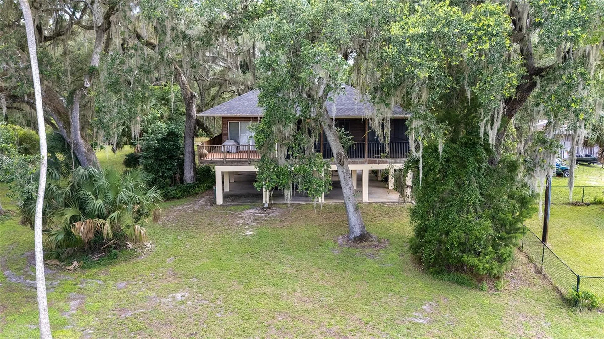 2299 N Bayou Point Inverness FL 34453