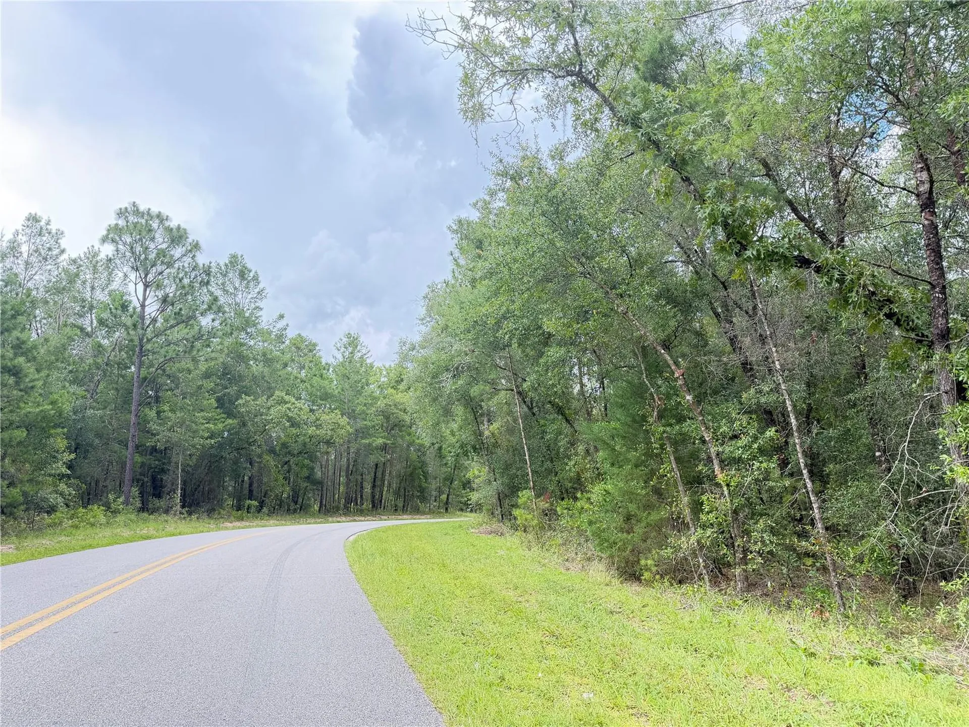100 Linda Lane Interlachen FL 32148