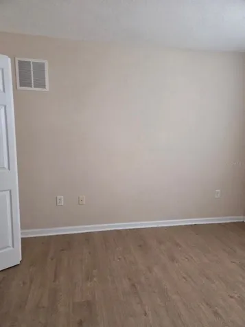 5824 Lake Pointe Village Circle Orlando FL 32822