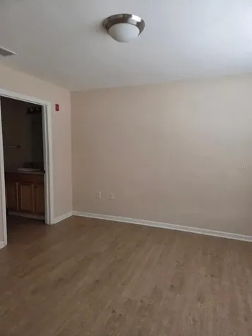 5824 Lake Pointe Village Circle Orlando FL 32822