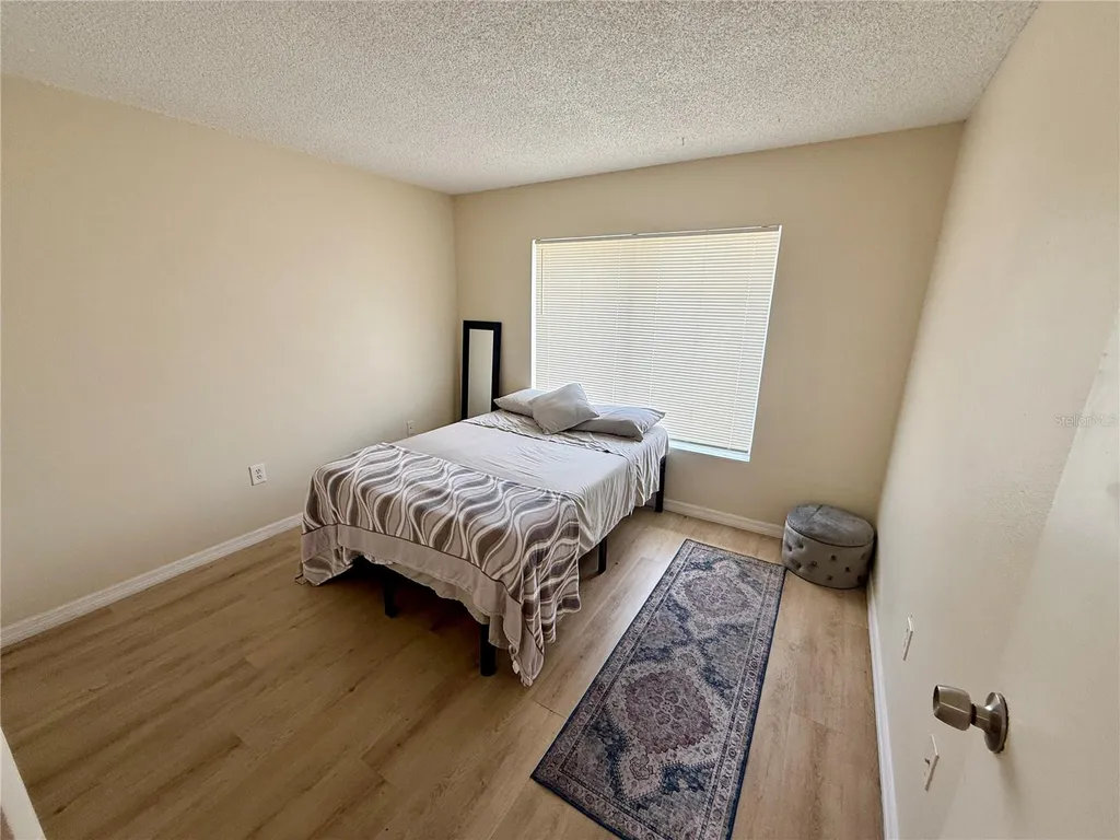 2612 Hidden Lake Drive N Sarasota FL 34237