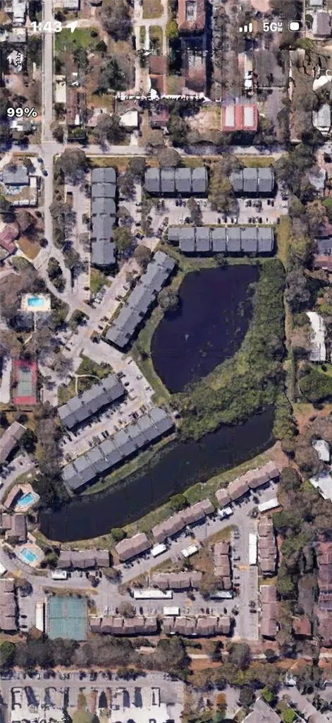 2612 Hidden Lake Drive N Sarasota FL 34237