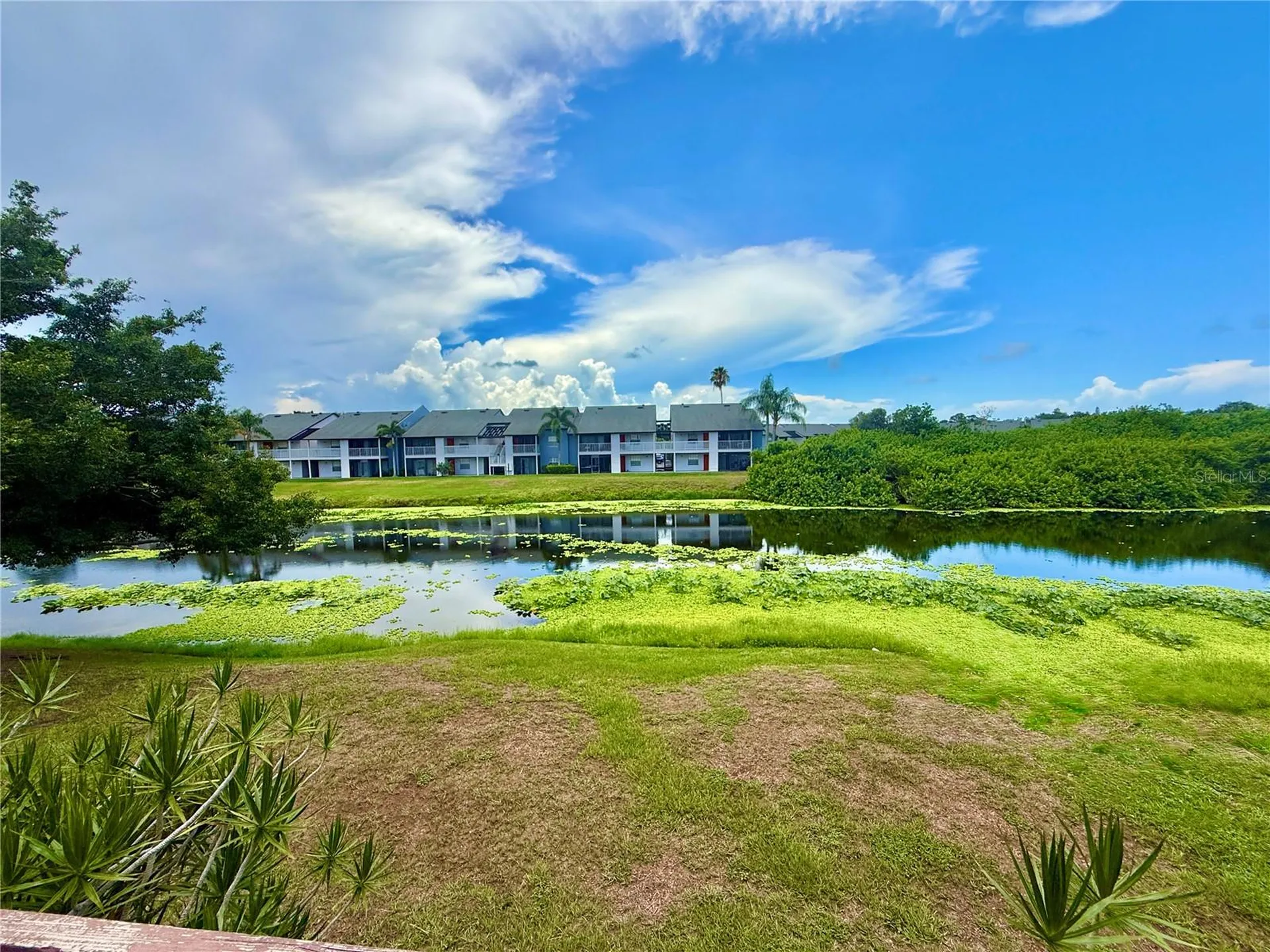 2612 Hidden Lake Drive N Sarasota FL 34237