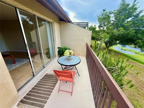 2612 Hidden Lake Drive N Sarasota FL 34237