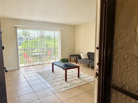 2612 Hidden Lake Drive N Sarasota FL 34237