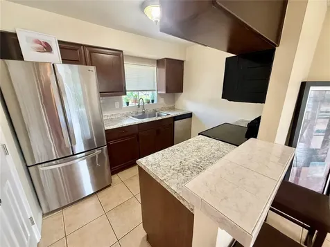 2612 Hidden Lake Drive N Sarasota FL 34237