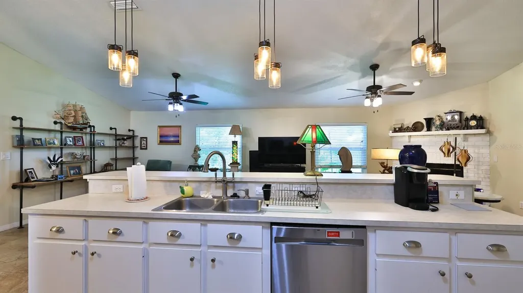 2773 Date Palm Drive Edgewater FL 32141