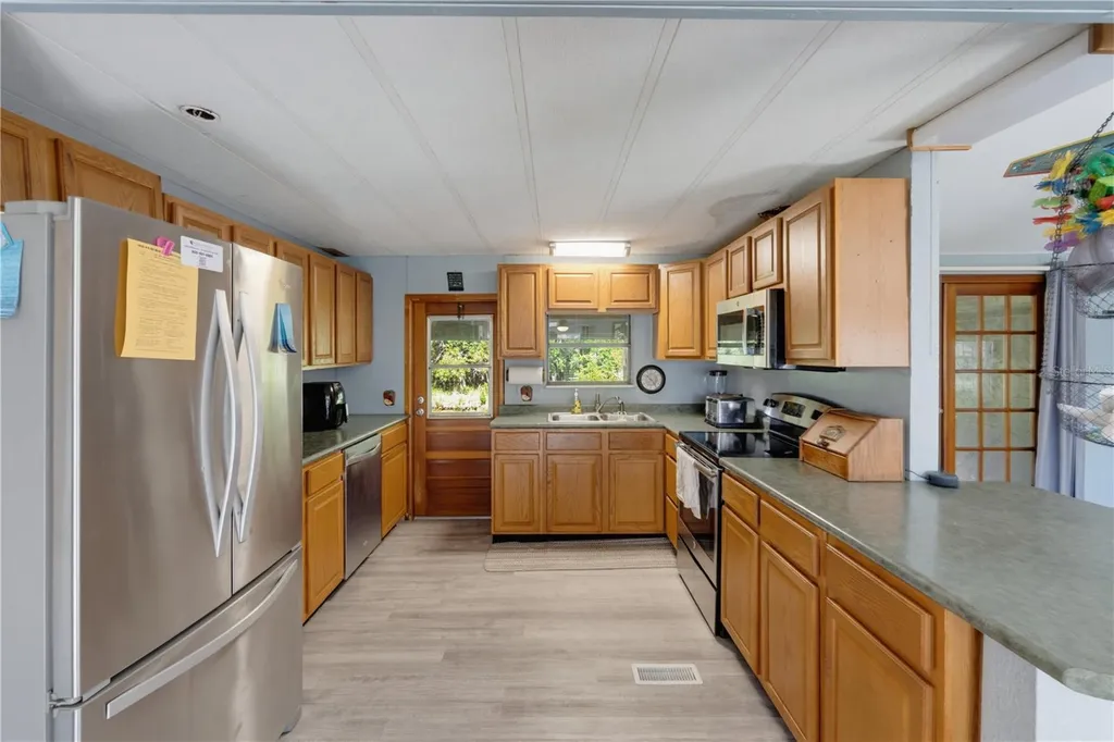 7421 Henry Drive Land O Lakes FL 34638
