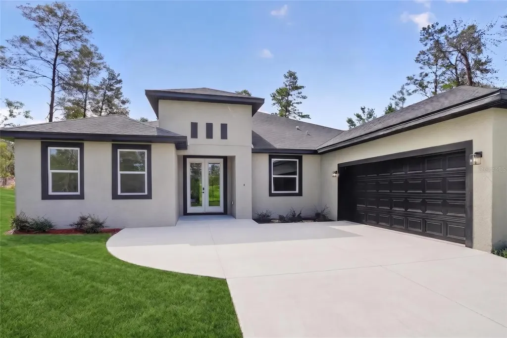 4 Lone Pine Street Homosassa FL 34446