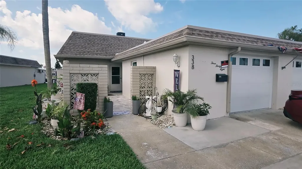 338 Boca Ciega Point Boulevard N St Petersburg FL 33708