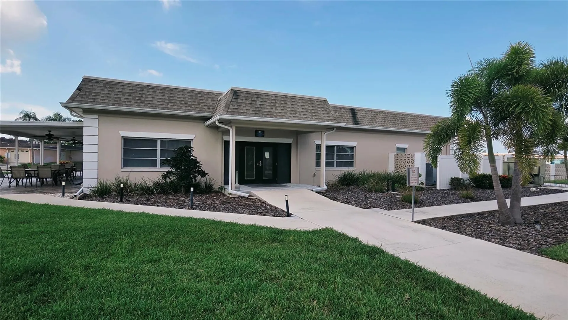 338 Boca Ciega Point Boulevard N St Petersburg FL 33708